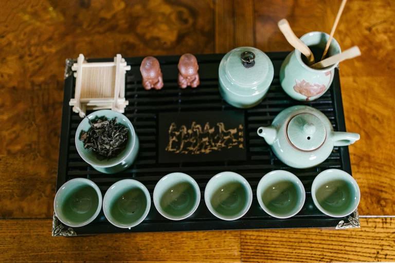 ما هي القيمة الغذائية للشاي الأخضر؟